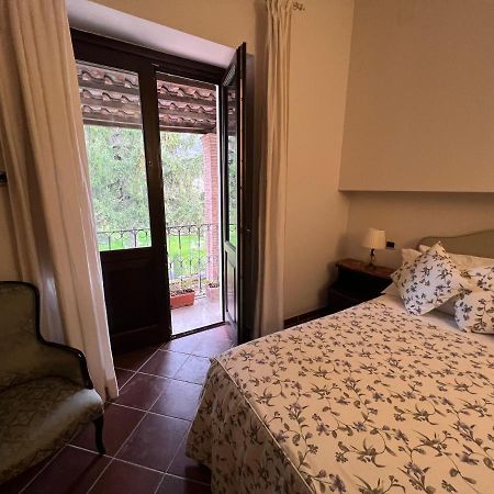 Il Casale Di Riardo Luxury B&B Екстериор снимка