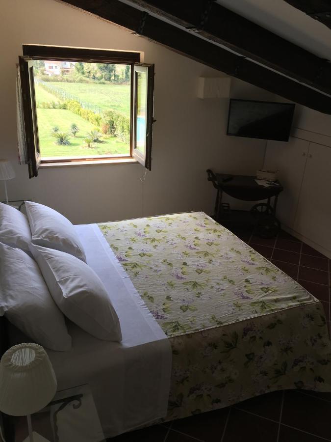 Il Casale Di Riardo Luxury B&B Екстериор снимка
