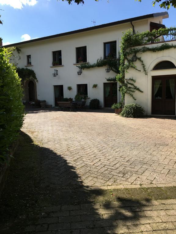 Il Casale Di Riardo Luxury B&B Екстериор снимка