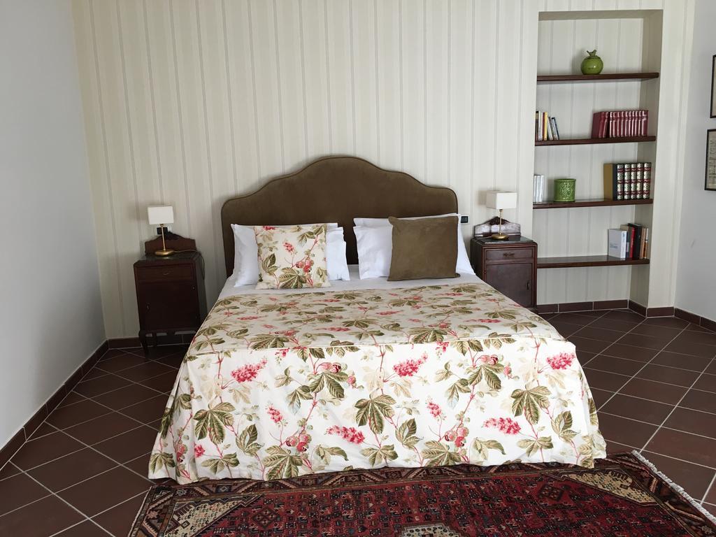 Il Casale Di Riardo Luxury B&B Екстериор снимка