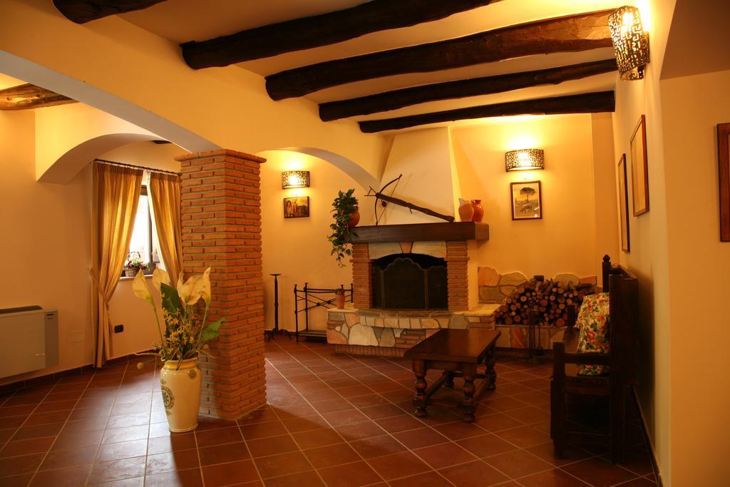Il Casale Di Riardo Luxury B&B Екстериор снимка