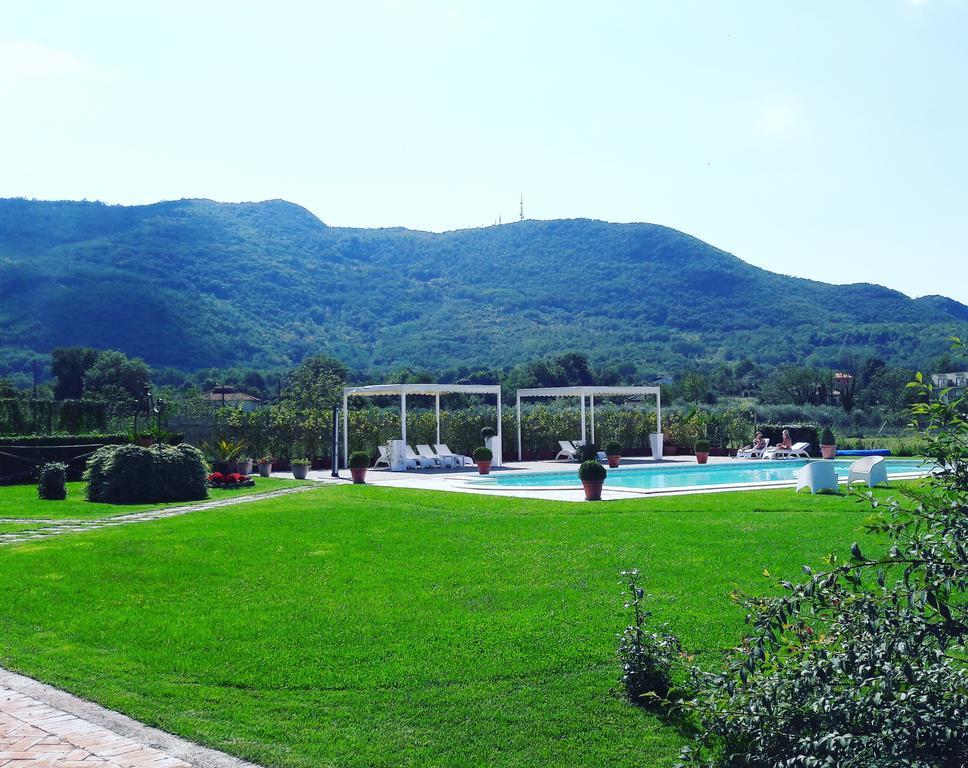 Il Casale Di Riardo Luxury B&B Екстериор снимка
